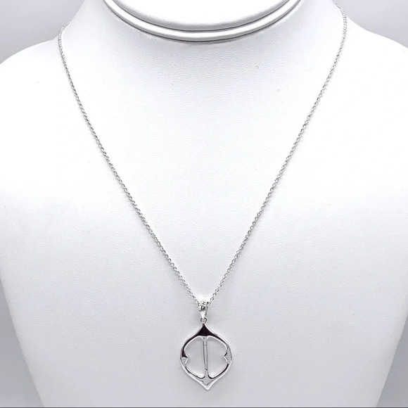 Stella & Dot Silver Pendant Necklace - Picture 2 of 3